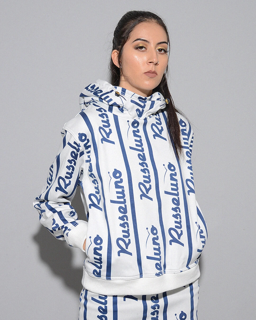 WIND STOP HOODIE – Russeluno Globel Official