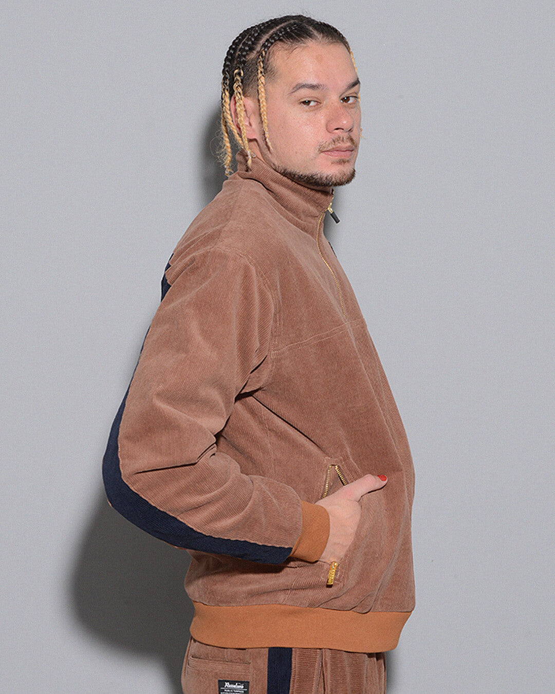 Russeluno　ラッセルノ アノラックジャージセットアップ CORDUROY ANORAK JERSEY – Russeluno Globel Official