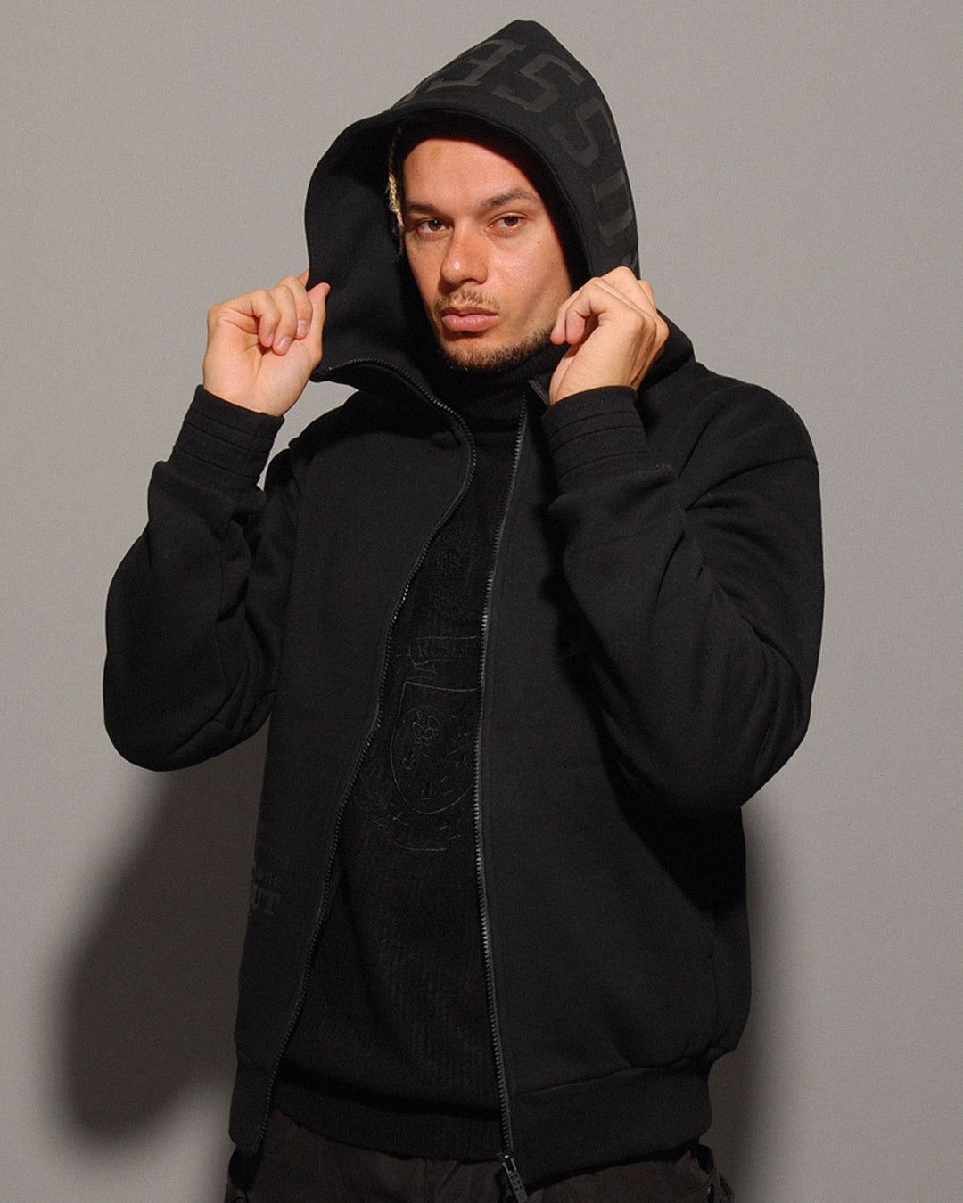 MASK ZIP UP HOODIE – Russeluno Globel Official