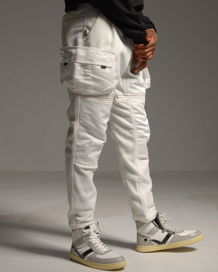 Russeluno ホワイトパンツ プリント入り Russeluno ホワイトパンツ