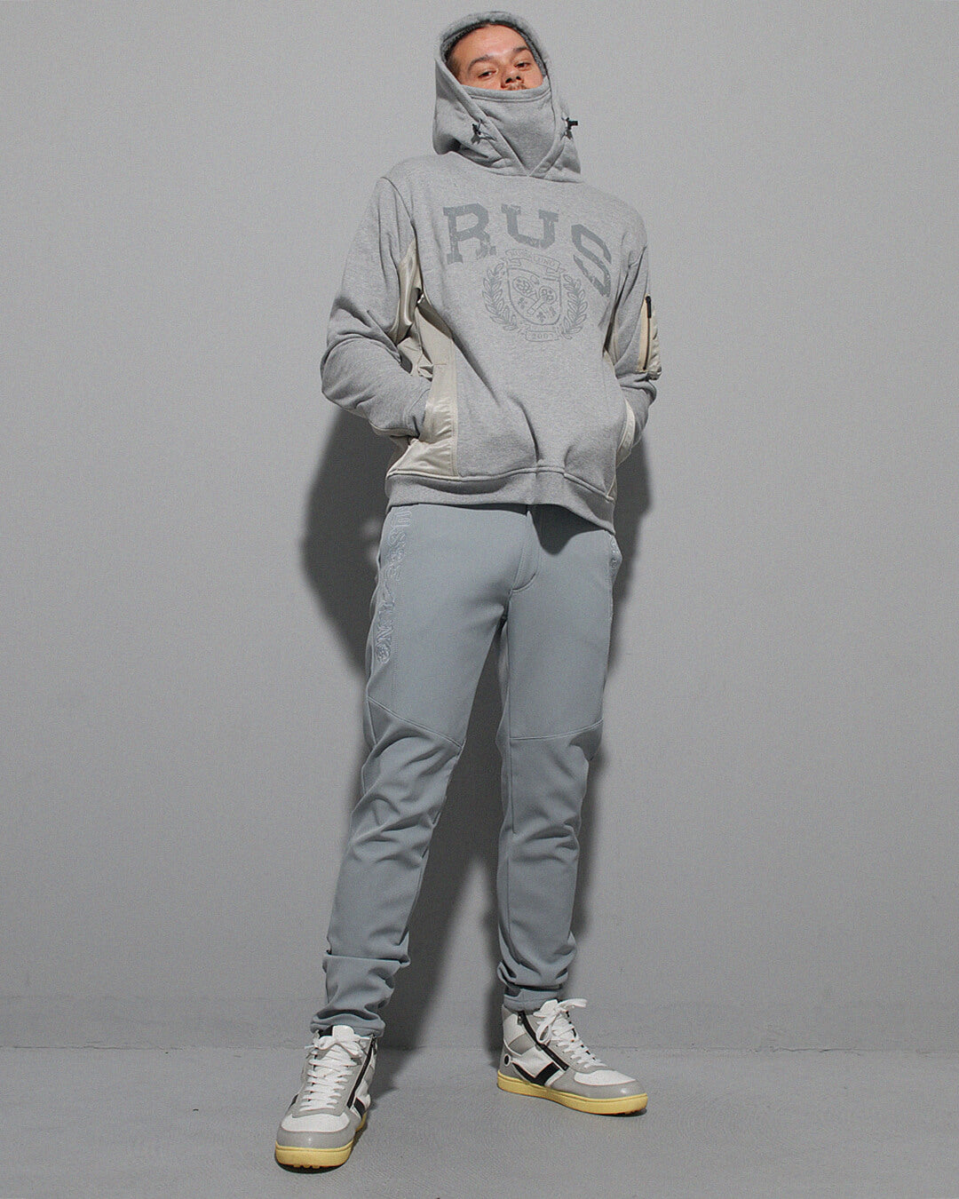 COMBI MASK HOODIE – Russeluno Globel Official COMBI MASK HOODIE – Russeluno Globel Official